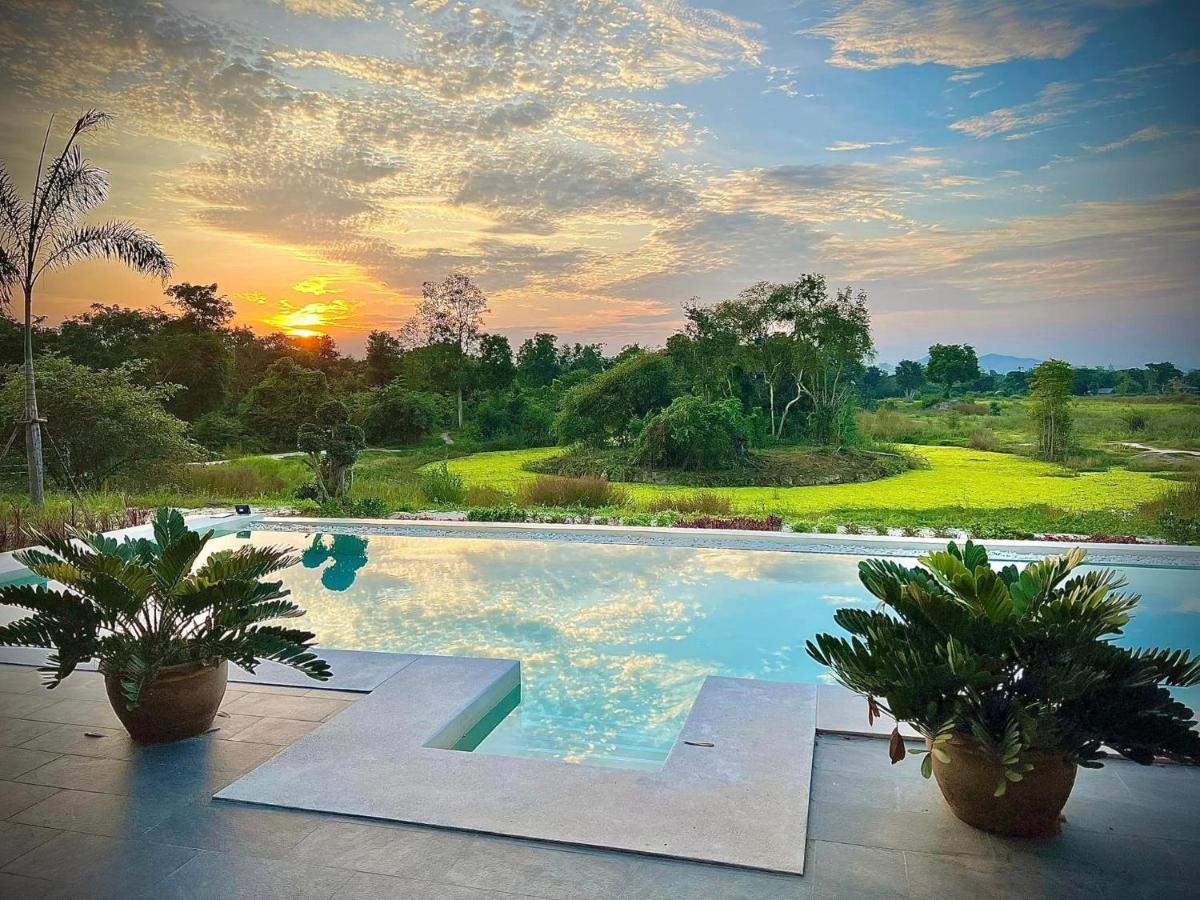 I Love Phants Lodge Ban Huai Thawai Kültér fotó